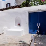 Casa vacanze Olive Tree & Capari Homes & With Pool!