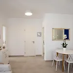 Casa vacanze Olive Tree & Capari Homes & With Pool! *