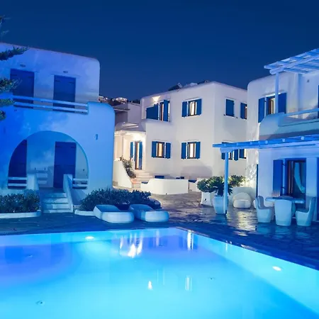 Olive Tree & Capari Homes & With Pool! Tatil Evi *