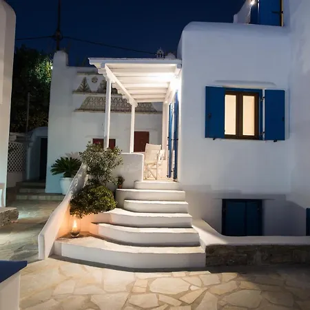 Olive Tree & Capari Homes & With Pool! Tatil Evi