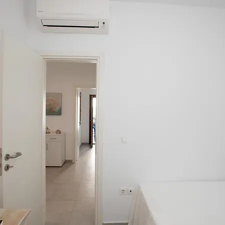 Сasa de vacaciones Olive Tree & Capari Homes & With Pool! *