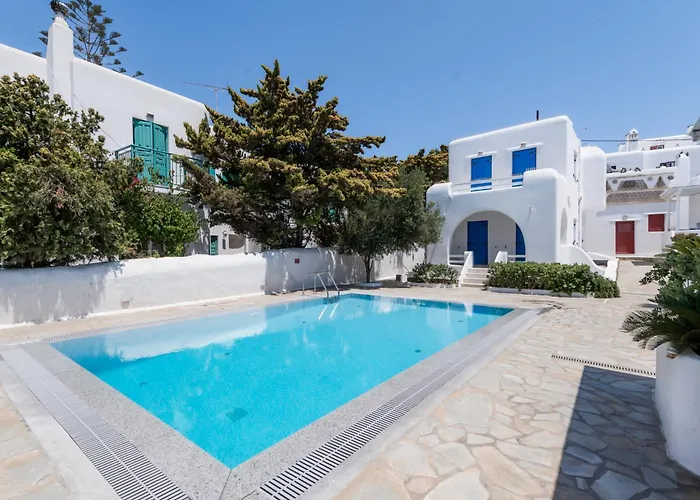 Holiday home Olive Tree & Capari Homes & With Pool!