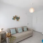 Olive Tree & Capari Homes & With Pool! Semesterbostad *