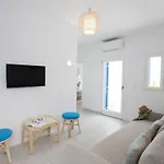 Semesterbostad Olive Tree & Capari Homes & With Pool! Mykonos Town