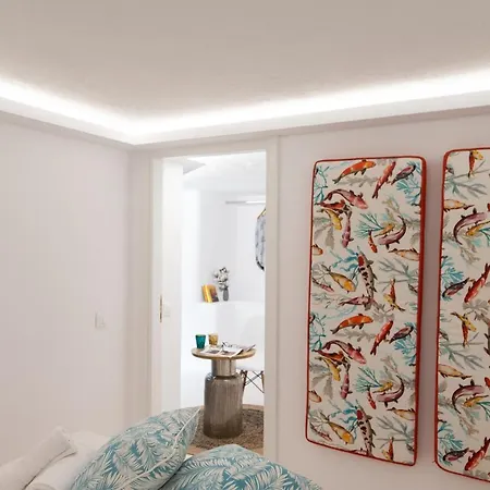 Olive Tree & Capari Homes & With Pool! Casa vacanze