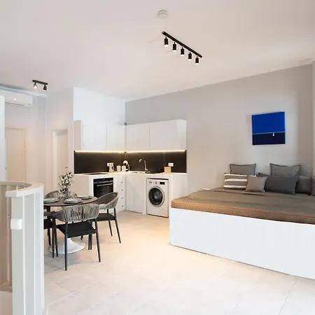 펜션 Olive Tree & Capari Homes & With Pool! Mykonos Town