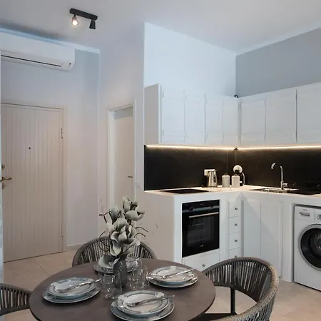펜션 Olive Tree & Capari Homes & With Pool! *