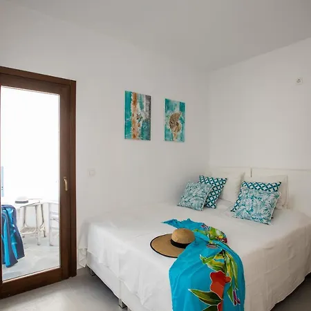 Olive Tree & Capari Homes & With Pool! * Mykonos Town