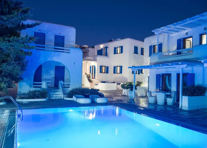 Olive Tree & Capari Homes & With Pool! Prázdninový dům *