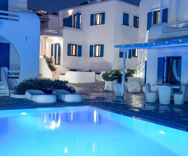 Olive Tree & Capari Homes & With Pool! Tatil Evi Mykonos Town